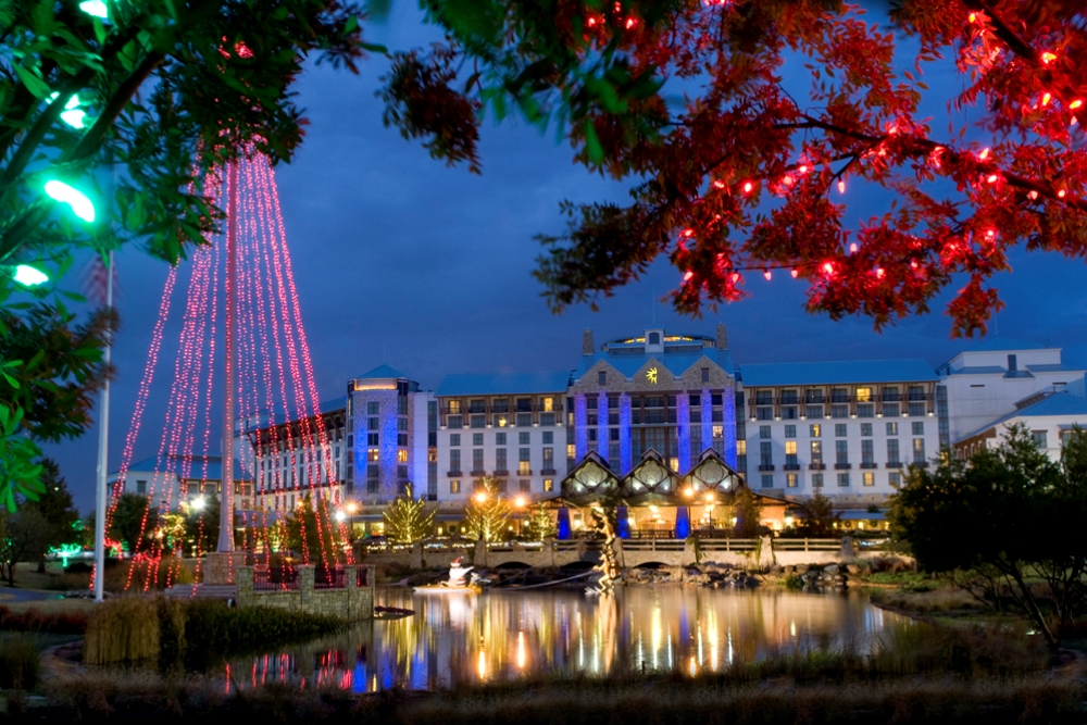 Gaylord Texan Resort Features Restaurants, Spa, Glass Cactus, Summerfest, and Ice! | Grapevine, Texas, USA