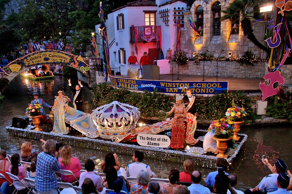 A melting pot of fascinating traditions and celebrations, the event calendar is jam-packed with seasonal festivals and small-town cultural events. Annual Festivals and Cultural Celebrations in the United States