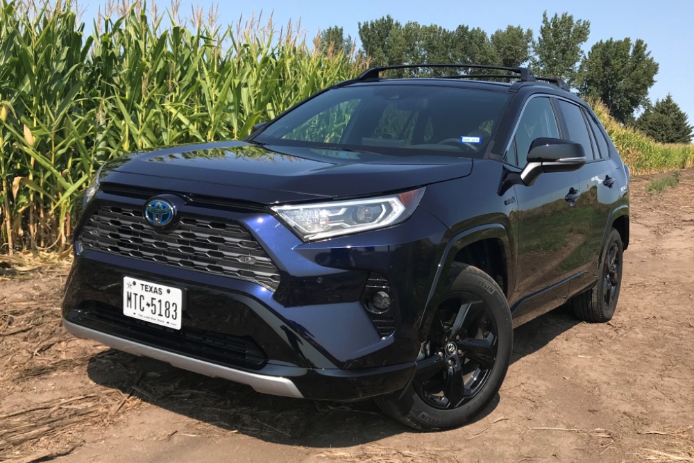 Review: 2020 Toyota RAV4 Hybrid XSE