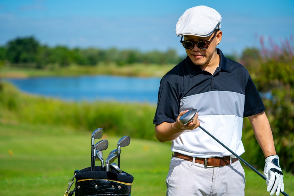 If you want to play great golf, your swing is the first thing to get right as improvements to your golf swing can take your game to the next level. 5 Tips for Improving Your Golf Swing