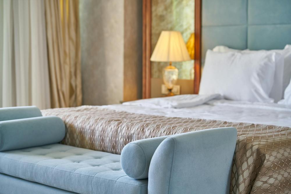 The holiday season is a great time to spend time with family, reset mentally, and remember things that really matter. Ideas for Decorating a Guest Bedroom for the Holiday Season