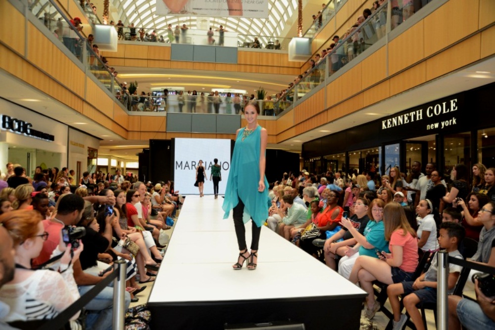 Galleria Dallas  Designer Fashion Boutiques, Department Stores